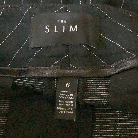 WHBM pinstripe “Slim” pants SZ 6 - Picture 6 of 7